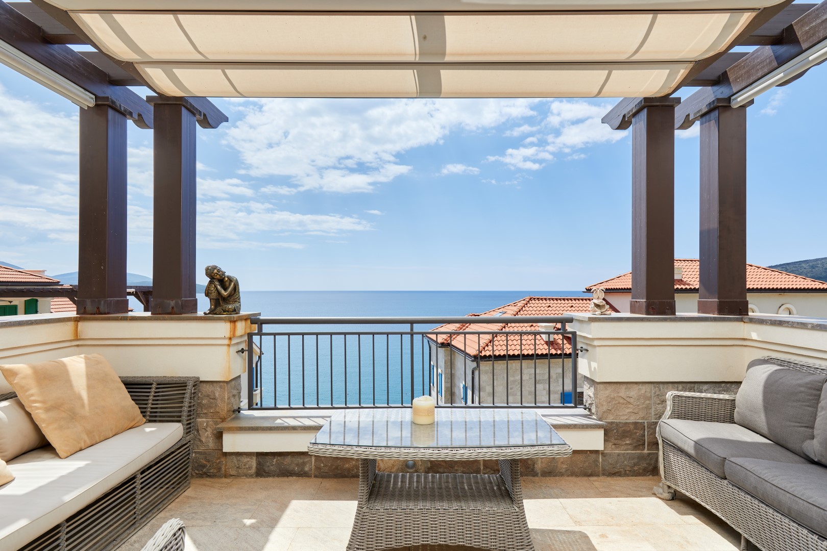 Tivat, Lustica Bay - luksuzan dvosoban apartman sa bazenom i pogledom na more