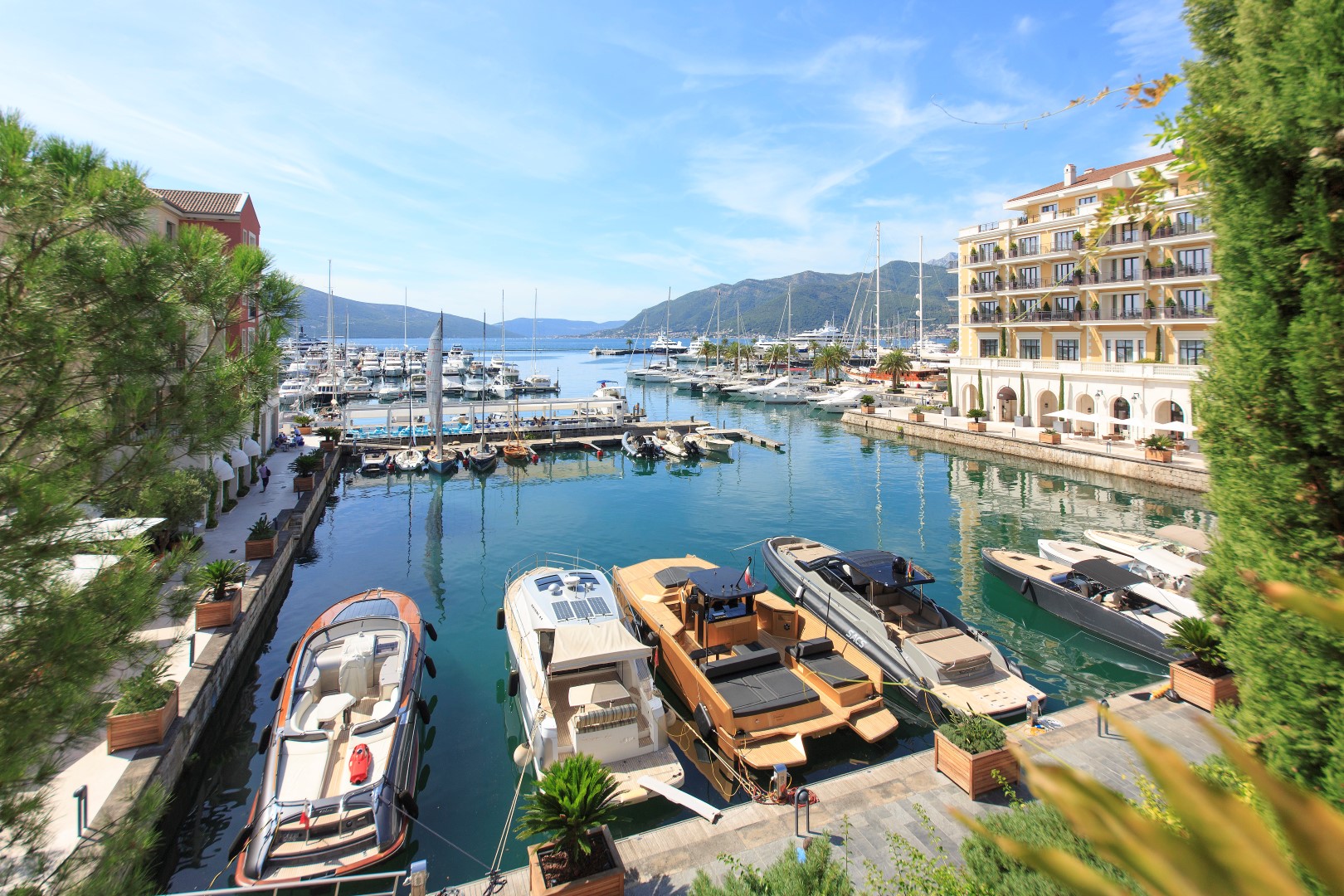 Tivat, Porto Montenegro – dvosoban apartman sa pogledom na more u zgradi Tara
