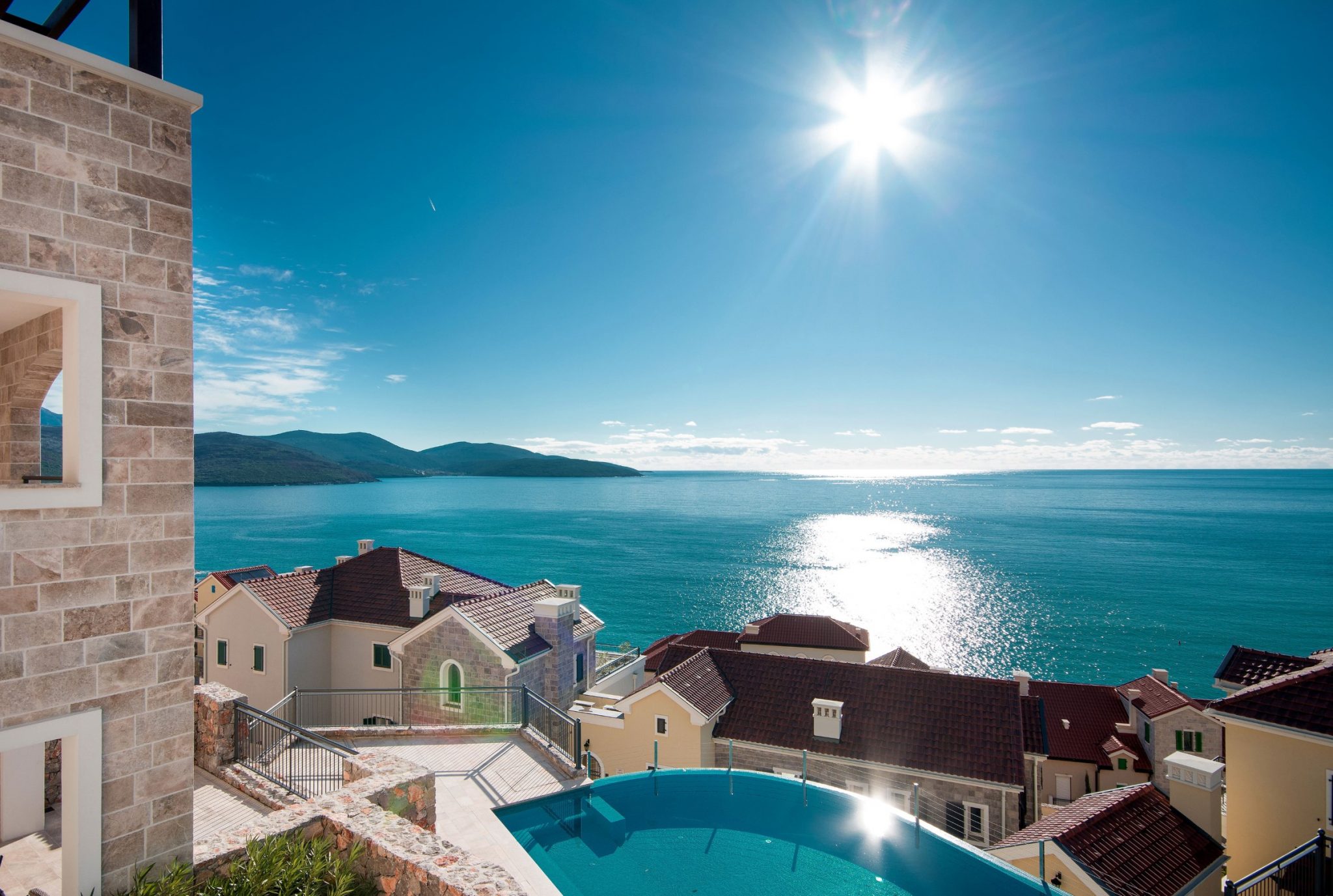 Tivat, Lustica Bay – new two-bedroom apartment in Iris Residences