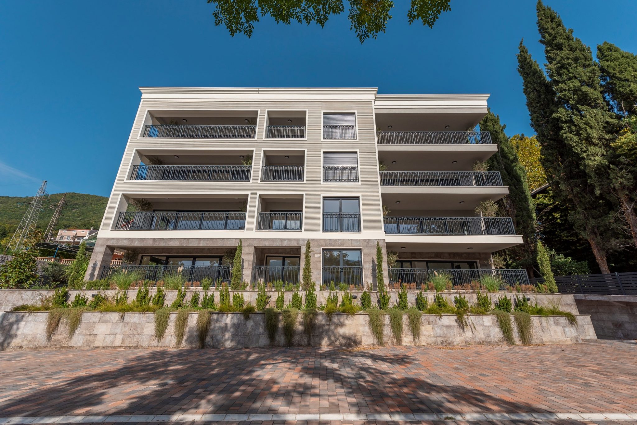SOLD    Herceg Novi, Kumbor – dvosobni apartmani u eksluzivnom objektu u blizini rizorta Portonovi