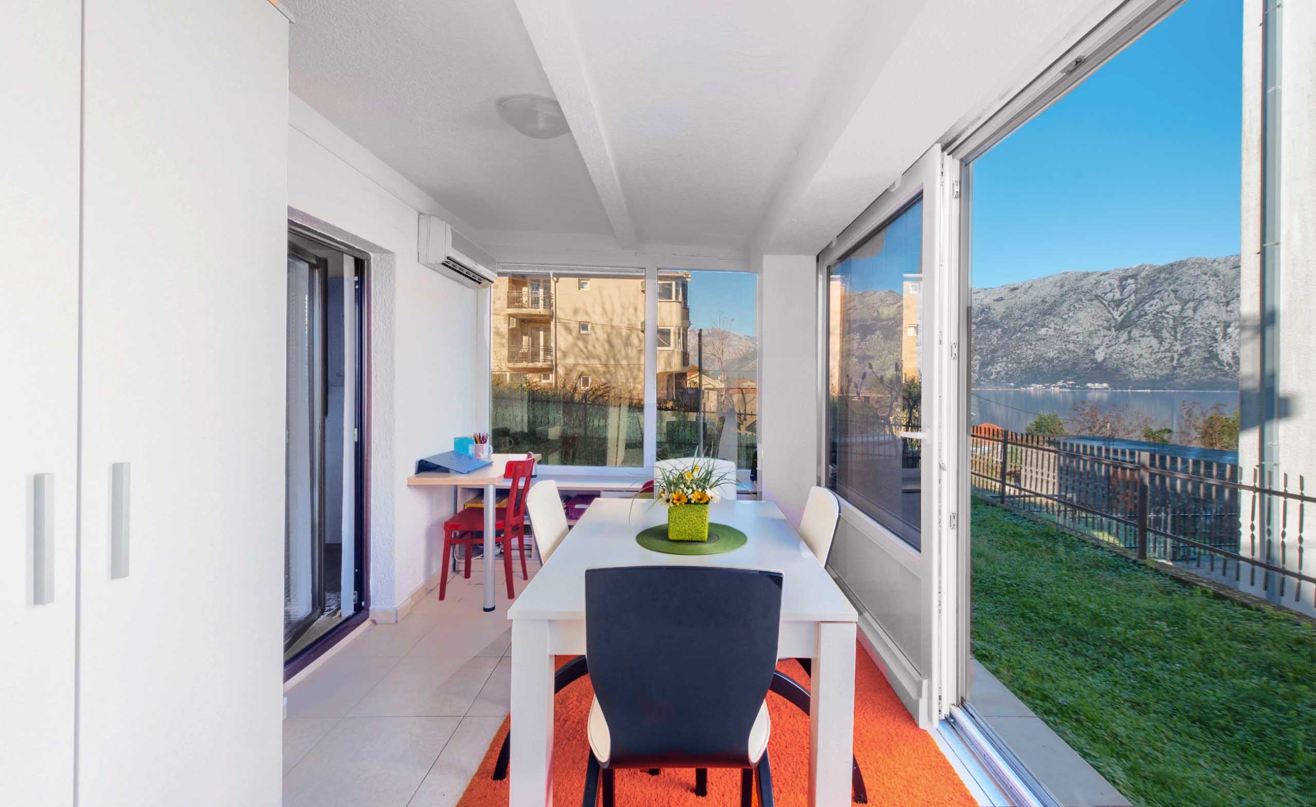 Kotor, Prcanj – furnished two-bedroom apartment with swimming pool