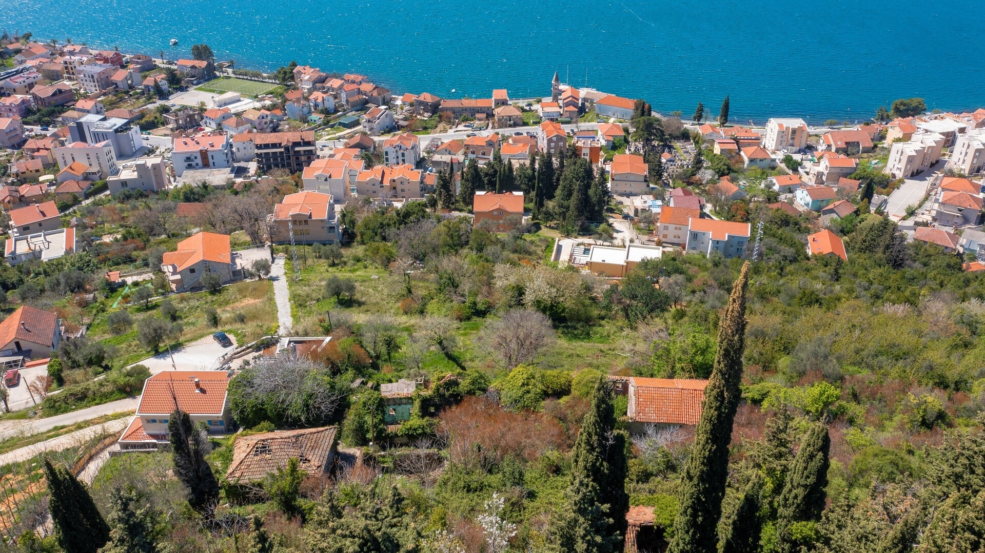 SOLD    Tivat, Donja Lastva – urbanized land for the construction of villas with a panoramic view of the sea