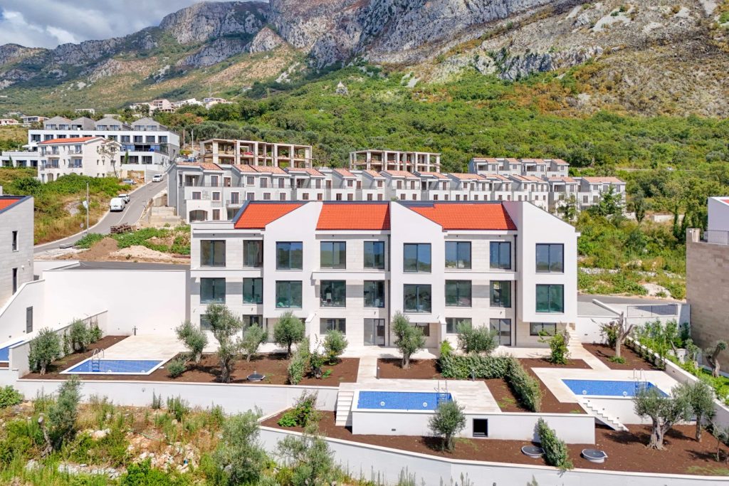 Reževići, ekskluzivna kuća