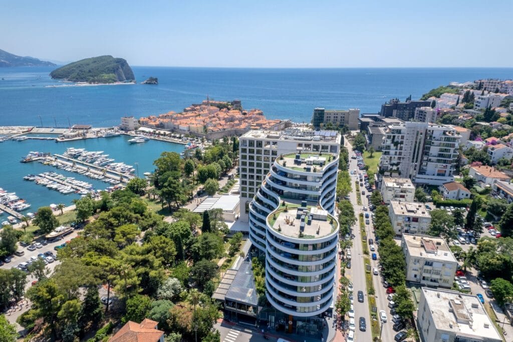 Prodaja nekretnina Royal Gardens