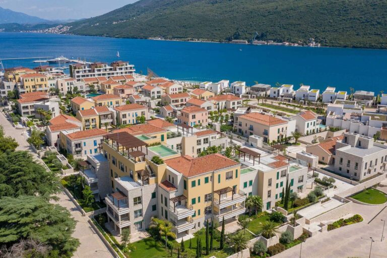 Luksuzan dvosoban stan u Village Residences, Portonovi, Herceg Novi