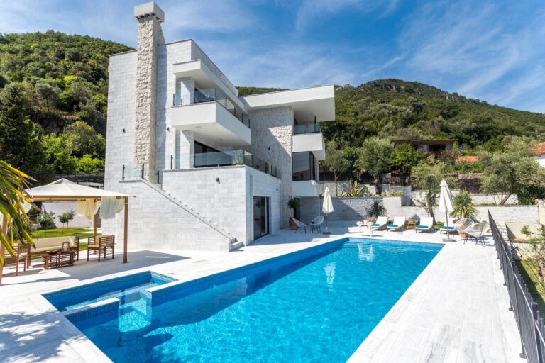 Modern villa with a pool and sea view, Đenovići, Herceg Novi