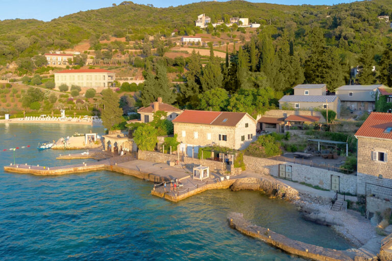 Charming stone house on the first line to the sea, Rose, Herceg Novi