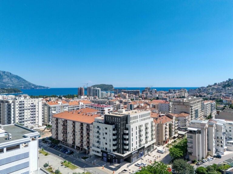 Namješten jednosoban stan, Rozino, Budva