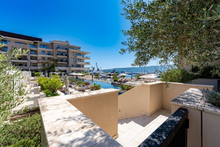 Jednosoban apartman zgrada Baia, Porto Montenegro