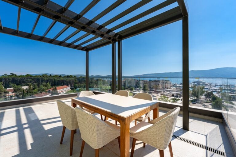 Dvosoban Duplex penthouse Alba, Boka Place