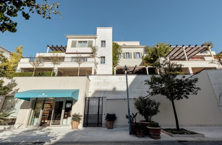 Furnished studio apartment in the Zeta building, Porto Montenegro, Tivat